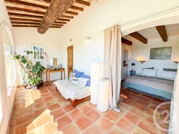 Image No.13-4 Bed House for sale