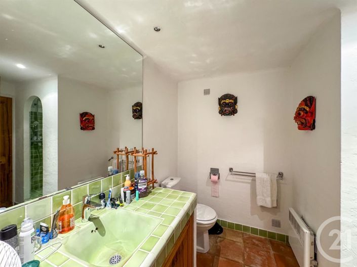 Image No.19-4 Bed House for sale