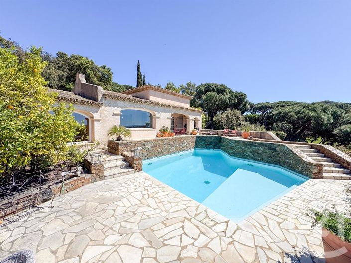 Image No.4-4 Bed House for sale