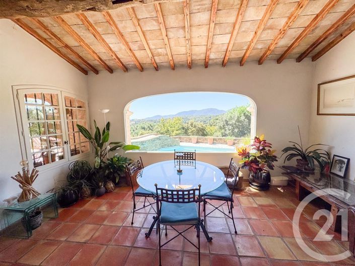 Image No.9-4 Bed House for sale