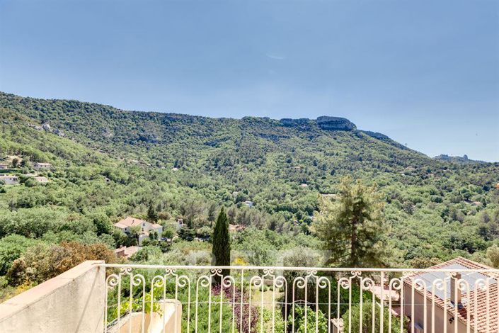 Image No.1-5 Bed House for sale