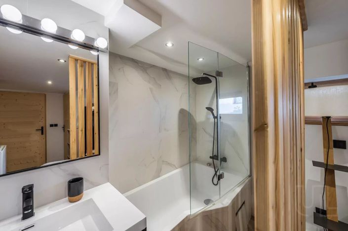 Image No.9-3 Bed House for sale