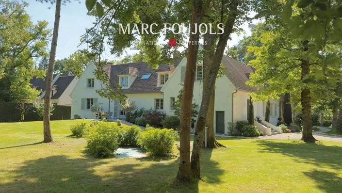 Image No.1-5 Bed House for sale