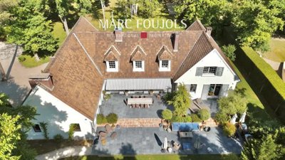 1 - Lamorlaye, House