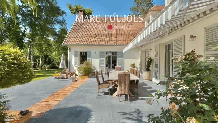 Image No.2-5 Bed House for sale