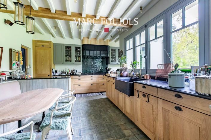 Image No.20-5 Bed House for sale