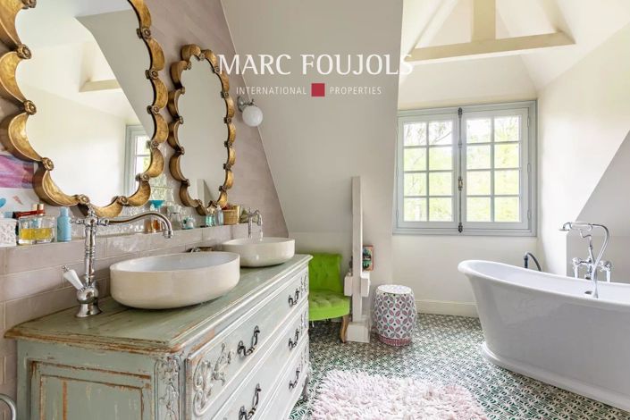 Image No.29-5 Bed House for sale