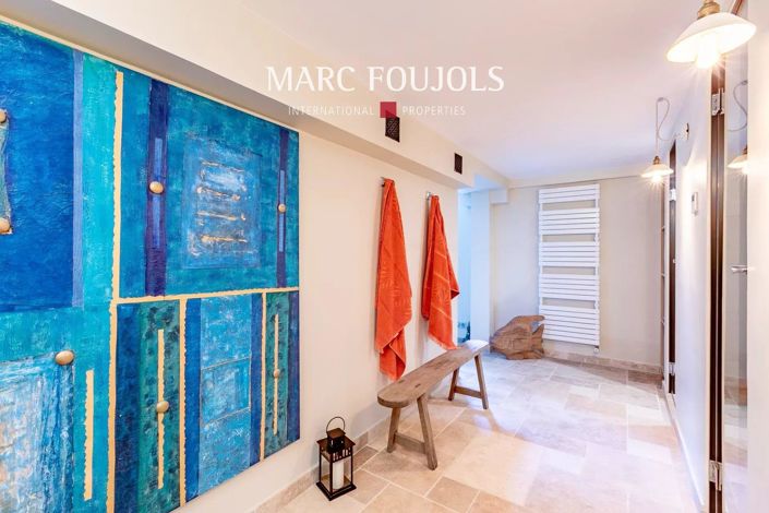 Image No.30-5 Bed House for sale