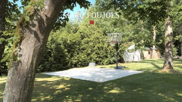 Image No.32-5 Bed House for sale