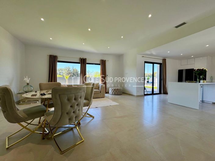 Image No.4-Maison de 3 chambres à vendre à Carpentras