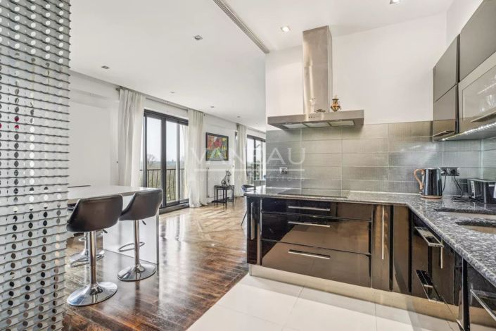 Image No.10-2 Bed Apartment for sale