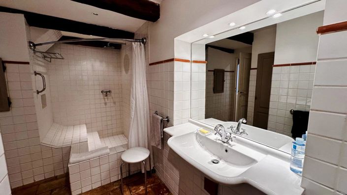 Image No.23-2 Bed House for sale