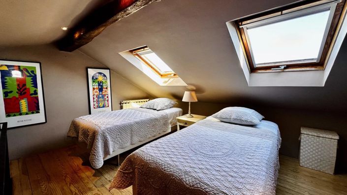 Image No.24-2 Bed House for sale