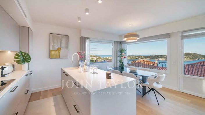 Image No.1-3 Bed Apartment for sale