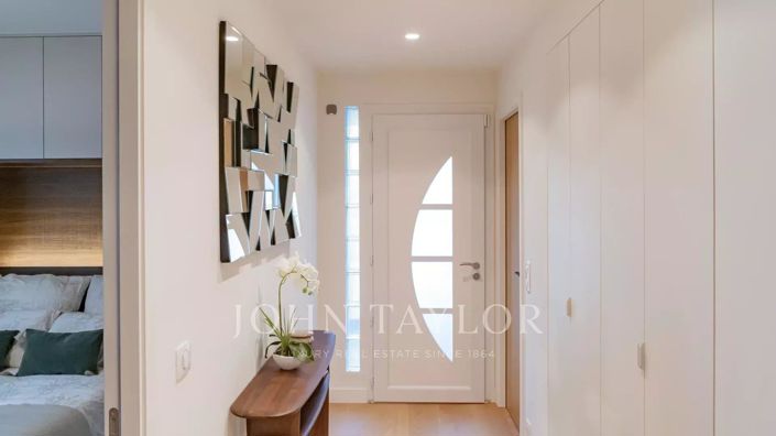 Image No.18-3 Bed Apartment for sale