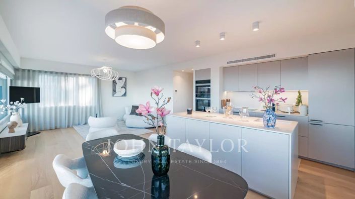 Image No.9-3 Bed Apartment for sale