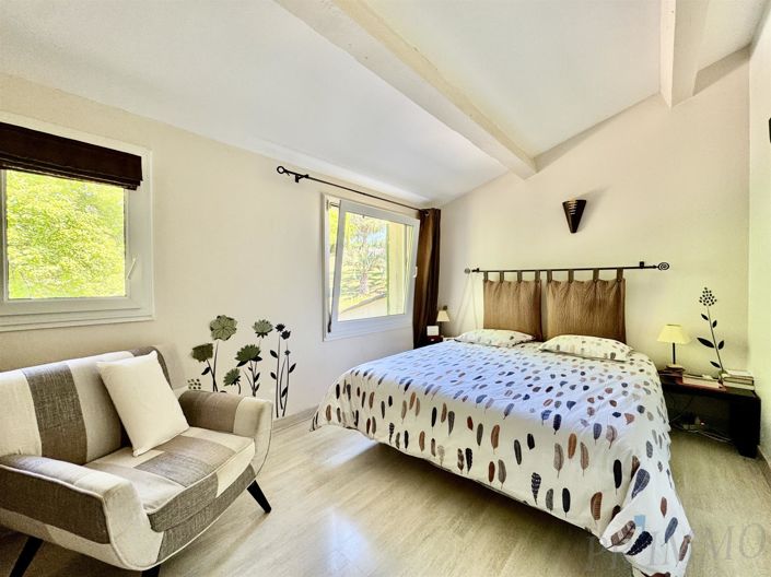 Image No.13-4 Bed House for sale