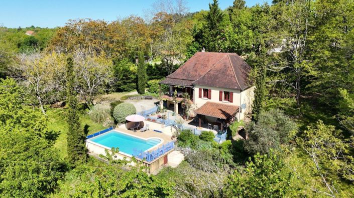 Image No.1-4 Bed House for sale