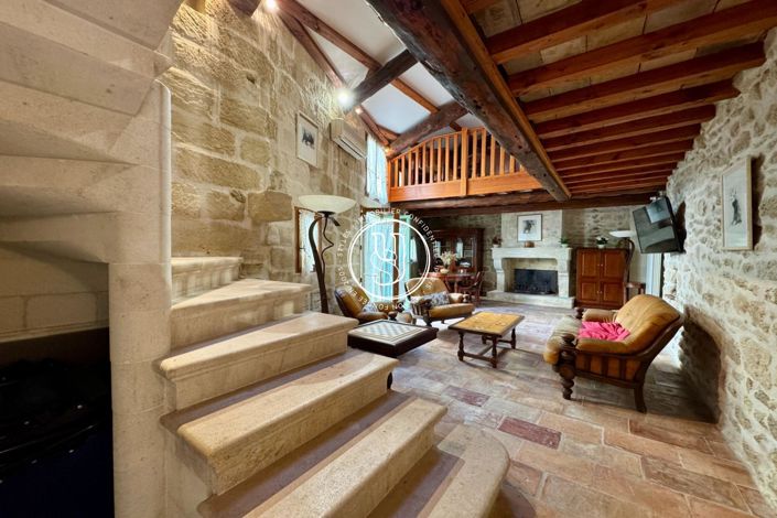 Image No.1-1 Bed House for sale