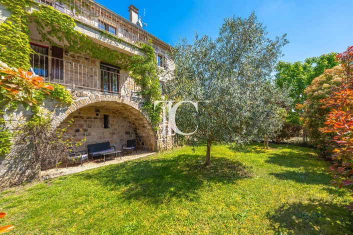 Image No.1-3 Bed House for sale