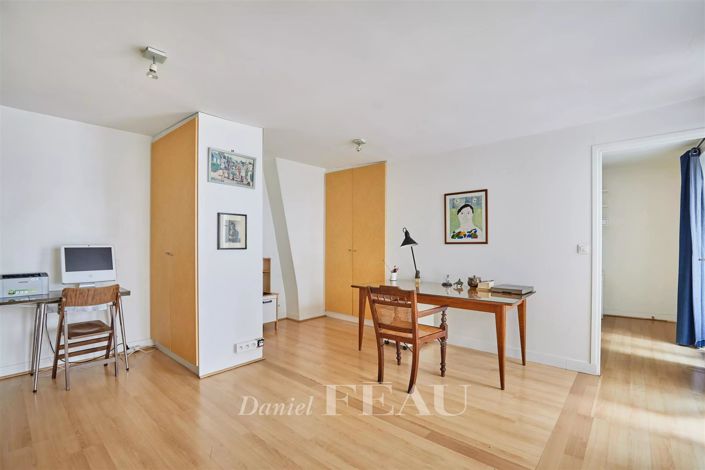 Image No.8-3 Bed Apartment for sale