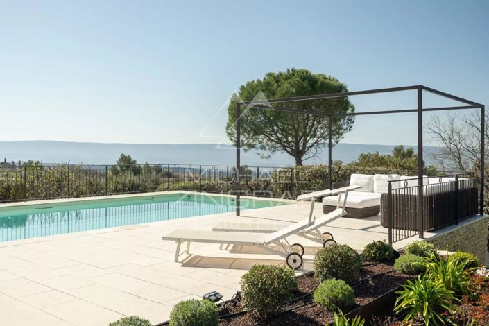 Image No.1-5 Bed House for sale