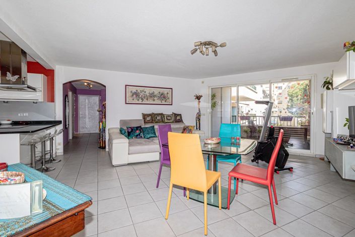 Image No.12-3 Bed Apartment for sale