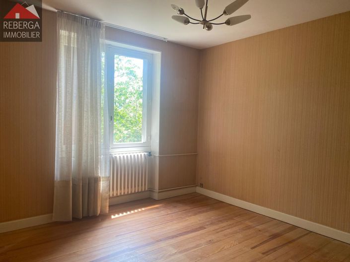 Image No.18-5 Bed House for sale