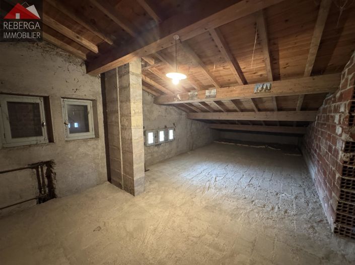 Image No.20-5 Bed House for sale