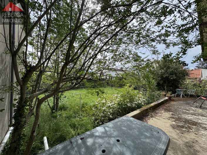 Image No.5-5 Bed House for sale