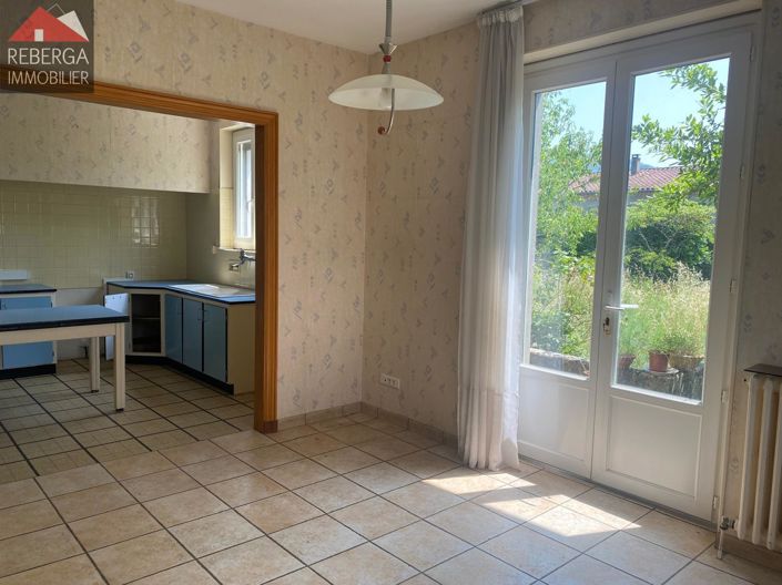 Image No.9-5 Bed House for sale