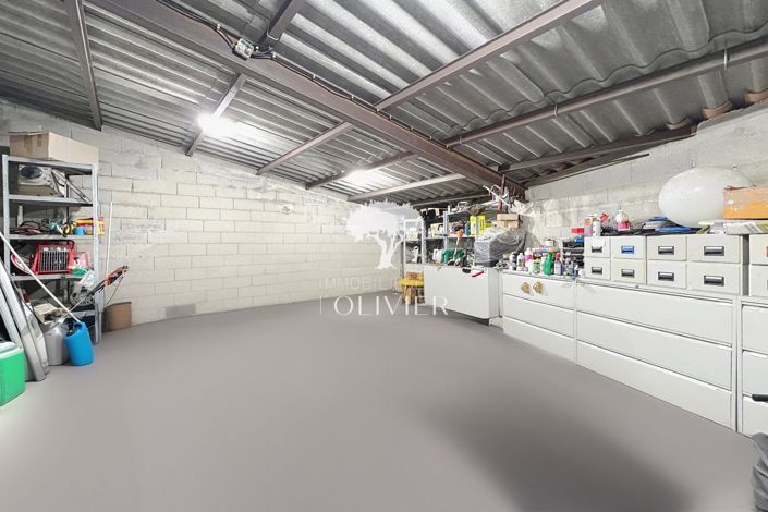 Image No.1-3 Bed House for sale