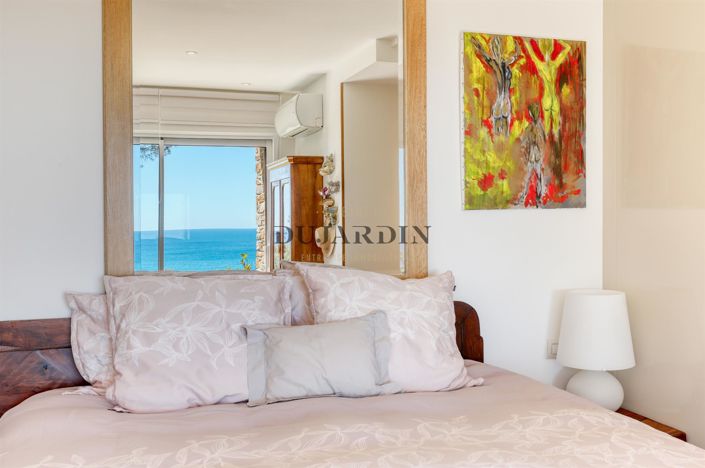 Image No.11-3 Bed House for sale