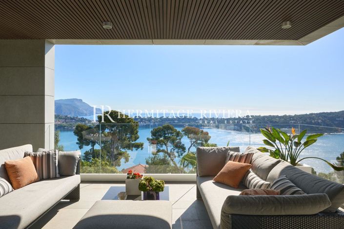 Image No.1-4 Bed House for sale