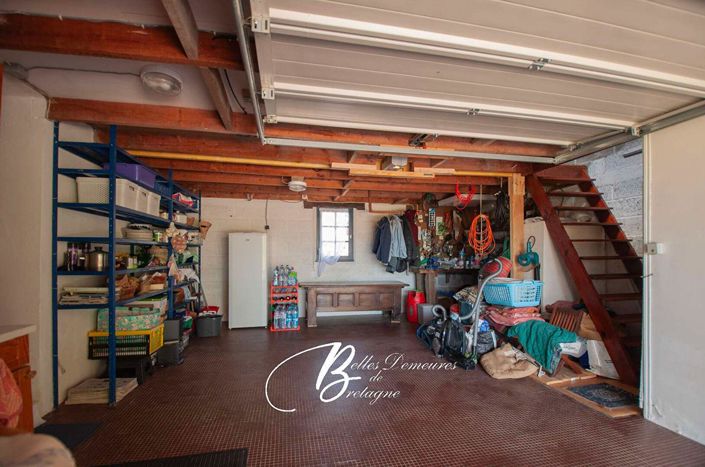 Image No.20-4 Bed House for sale