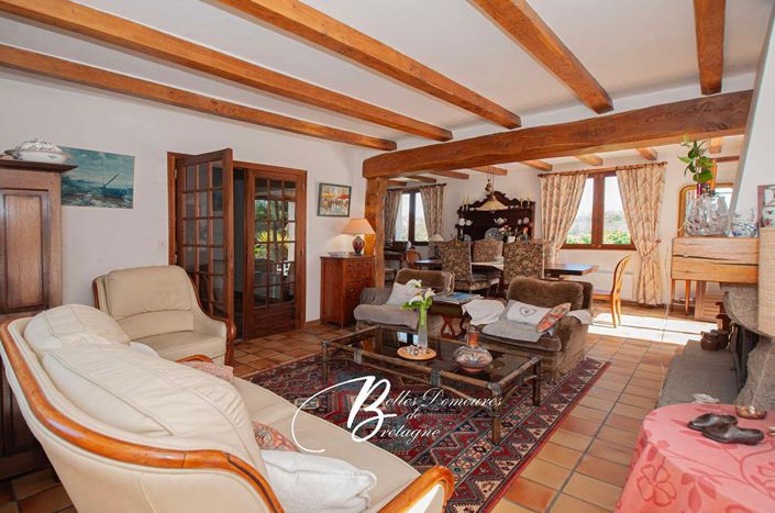 Image No.8-4 Bed House for sale