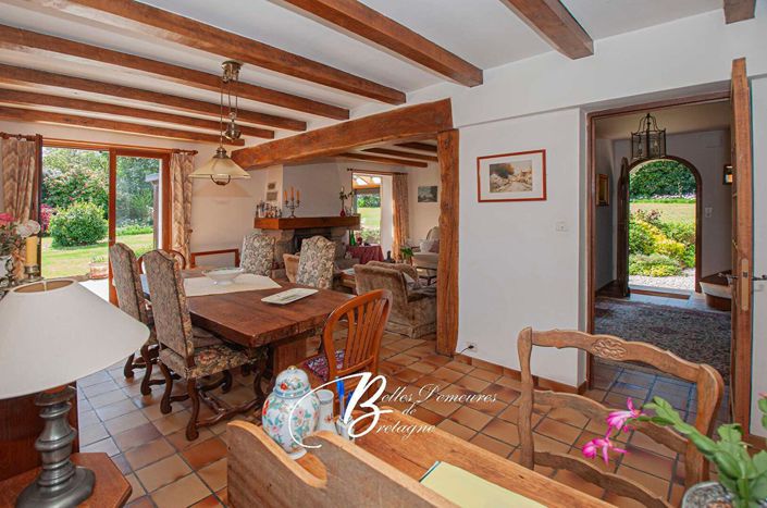 Image No.9-4 Bed House for sale