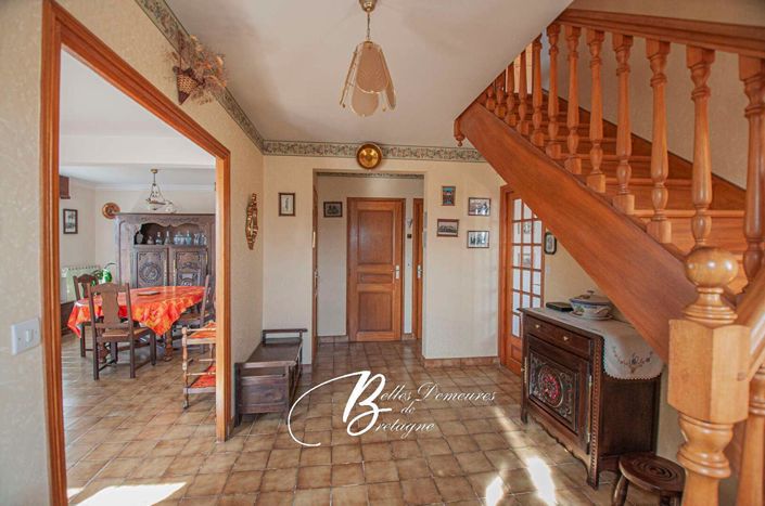 Image No.5-4 Bed House for sale