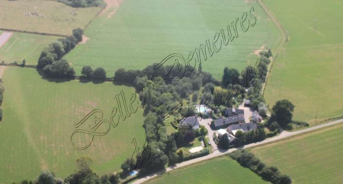 Image No.1-25 Bed House for sale