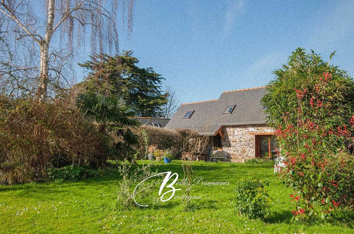 Image No.6-25 Bed House for sale