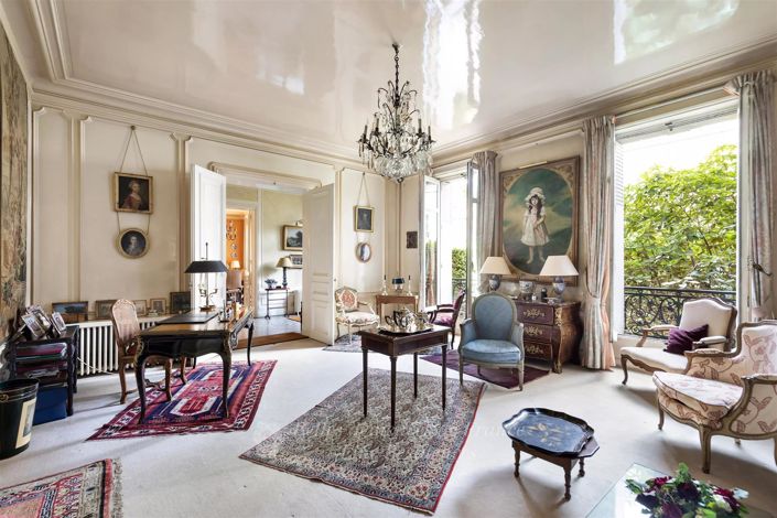 Image No.6-9 Bed House for sale