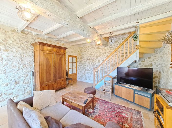 Image No.19-6 Bed House for sale