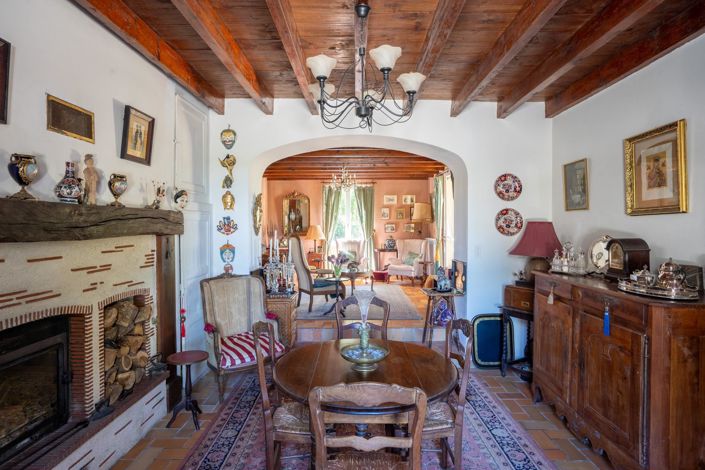 Image No.10-4 Bed House for sale