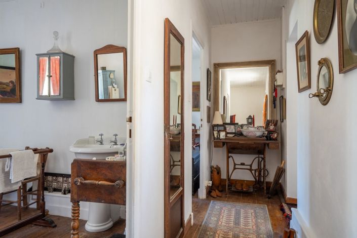 Image No.15-4 Bed House for sale