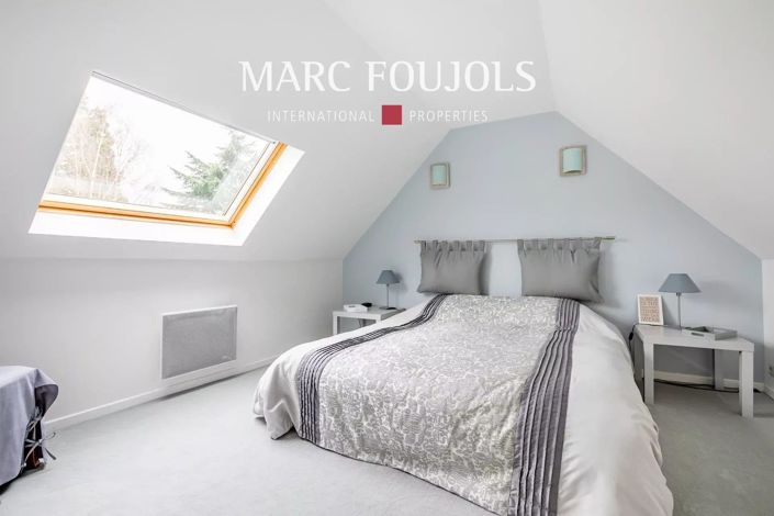 Image No.15-6 Bed House for sale