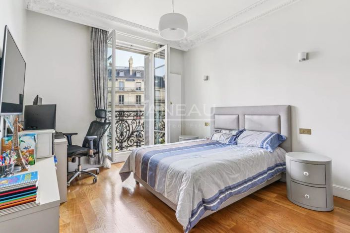 Image No.7-3 Bed Apartment for sale