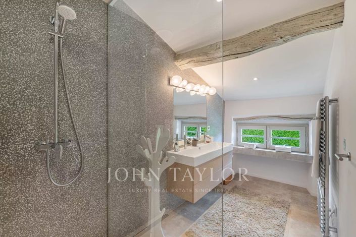 Image No.16-4 Bed House for sale