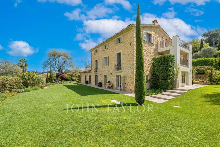 Image No.21-4 Bed House for sale