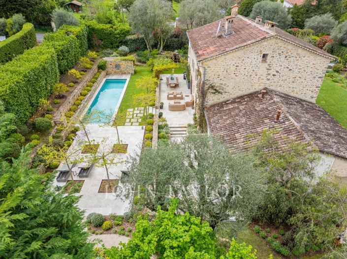 Image No.22-4 Bed House for sale