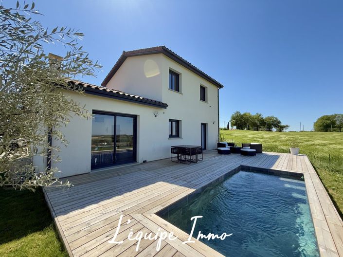 Image No.1-3 Bed House for sale